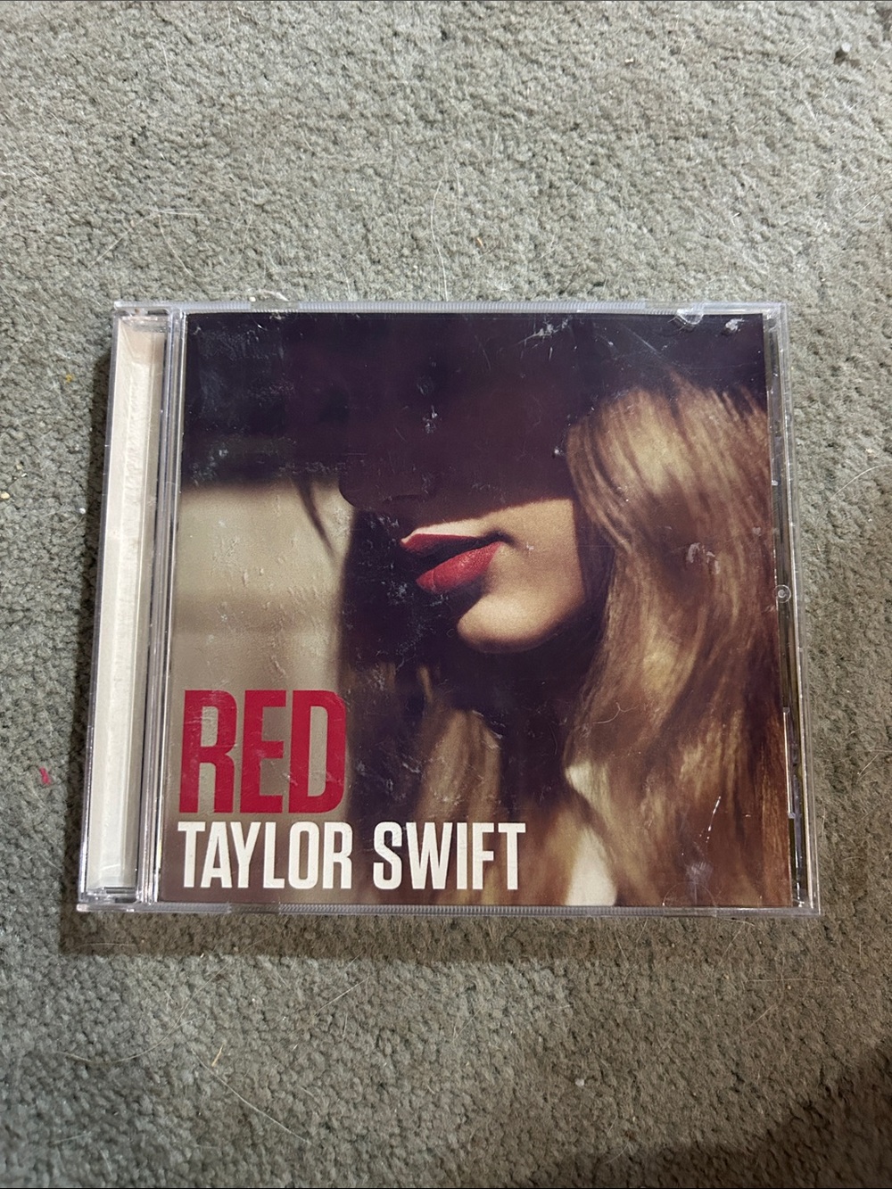 Red by Taylor Swift CD